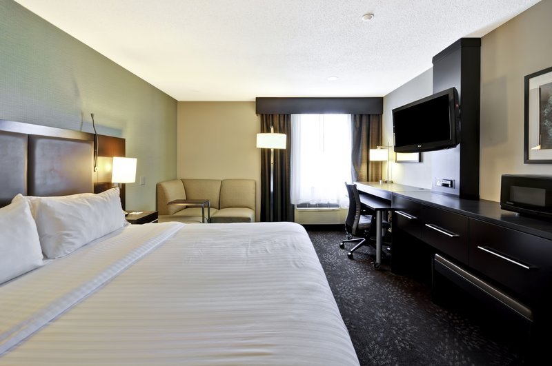 Holiday Inn Express ROMULUS / DETROIT AIRPORT - Romulus, MI