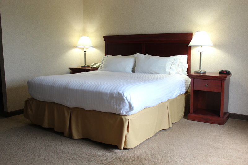 Holiday Inn Express WILMINGTON - Wilmington, OH