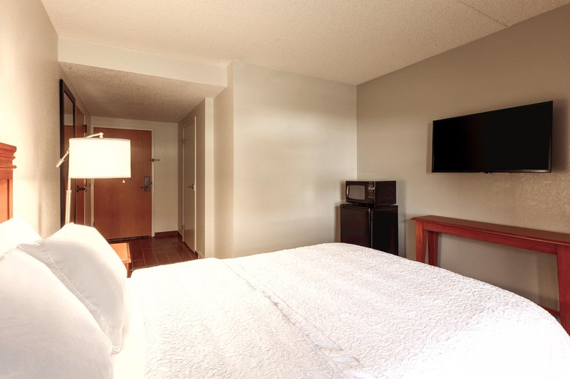 Hampton Inn Des Moines-Airport - Des Moines, IA