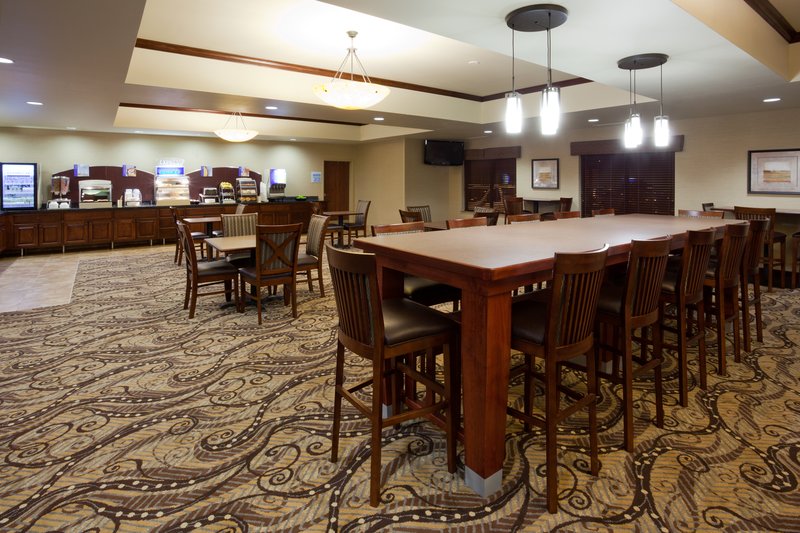 Holiday Inn Express & Suites MINNEAPOLIS SW - SHAKOPEE - Shakopee, MN