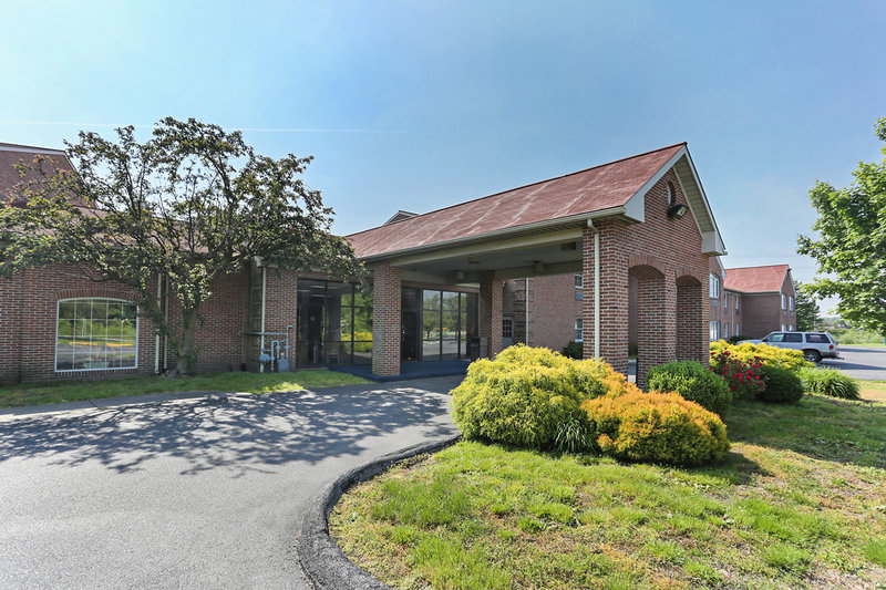 Rodeway Inn & Suites - Lancaster, PA