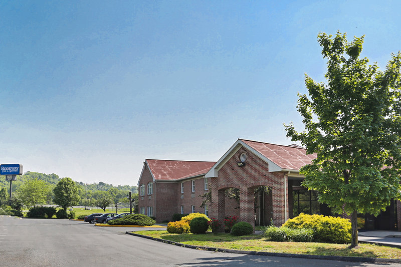 Rodeway Inn & Suites - Lancaster, PA