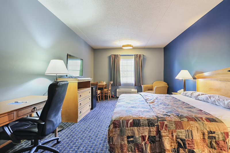 Rodeway Inn & Suites - Lancaster, PA