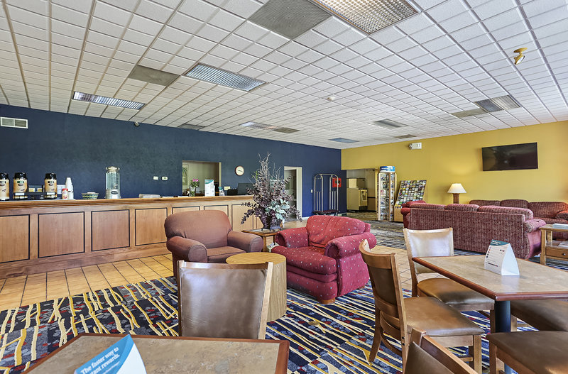 Rodeway Inn & Suites - Lancaster, PA