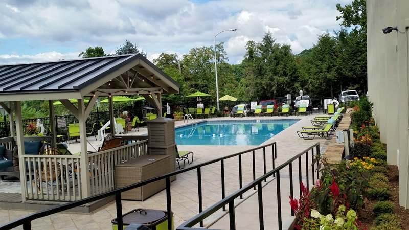 Holiday Inn ASHEVILLE-BILTMORE EAST - Asheville, NC