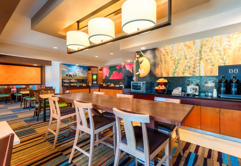Fairfield Inn & Suites By Marriott Stevens Point - Stevens Point, WI