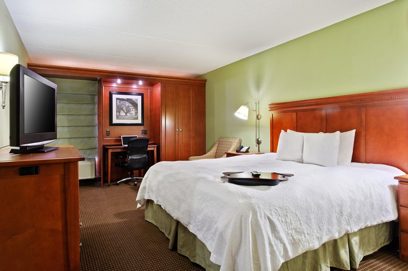 Hampton Inn St. Louis/Westport - Maryland Heights, MO