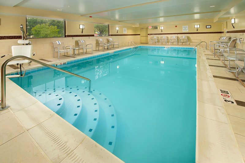 Holiday Inn Express - Welcome, MD