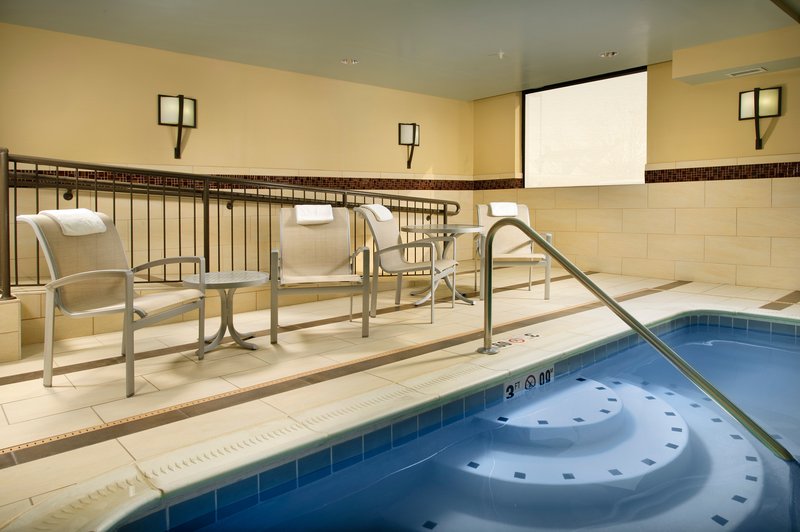 Holiday Inn Express - Welcome, MD