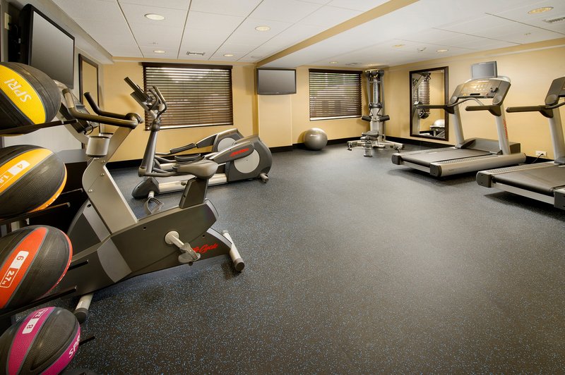 Holiday Inn Express - Welcome, MD
