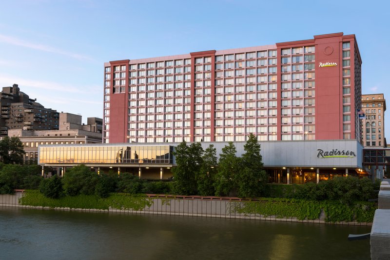 Clarion Hotel Riverside - Rochester, NY