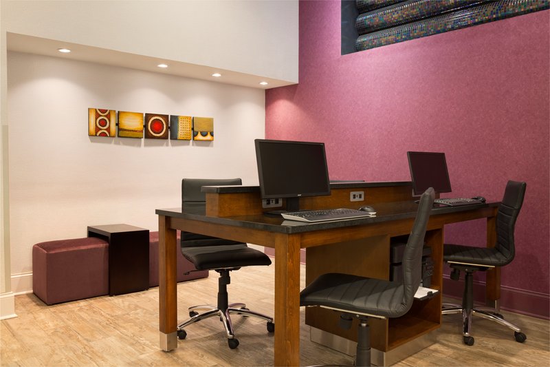 Clarion Hotel Riverside - Rochester, NY