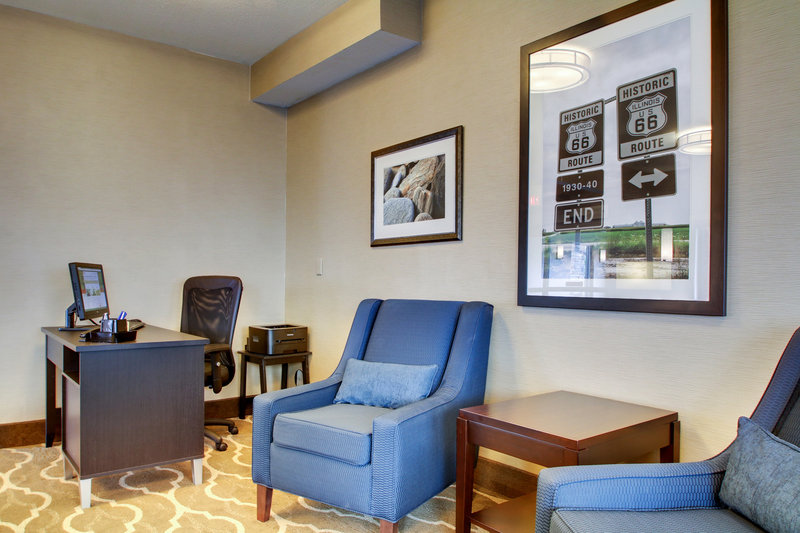 Holiday Inn Express OTTAWA - Ottawa, IL