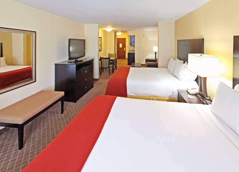 Holiday Inn Express & Suites PINE BLUFF - Pine Bluff, AR