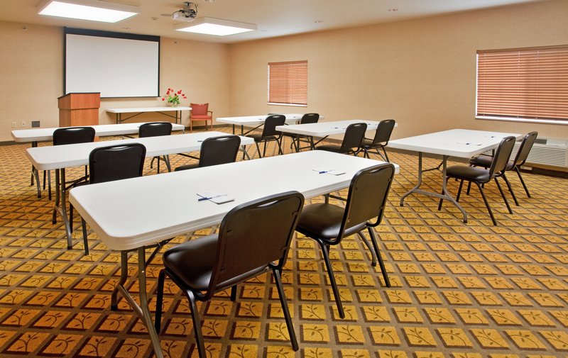 Candlewood Suites SPRINGFIELD - Springfield, MO