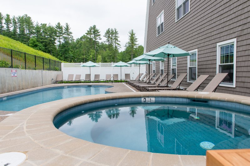 Bedford Village Inn - Bedford, NH