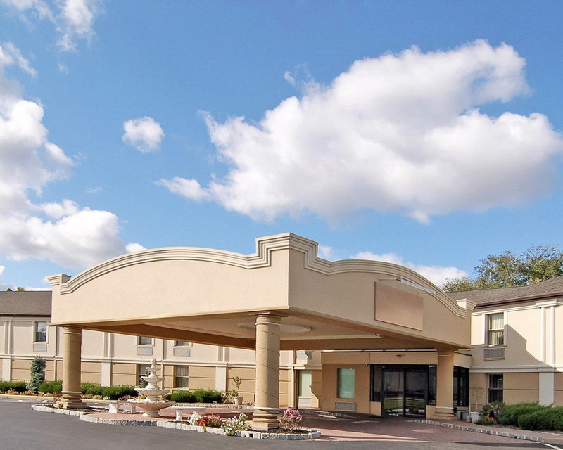 Quality Inn Levittown-Bensalem - Levittown, PA