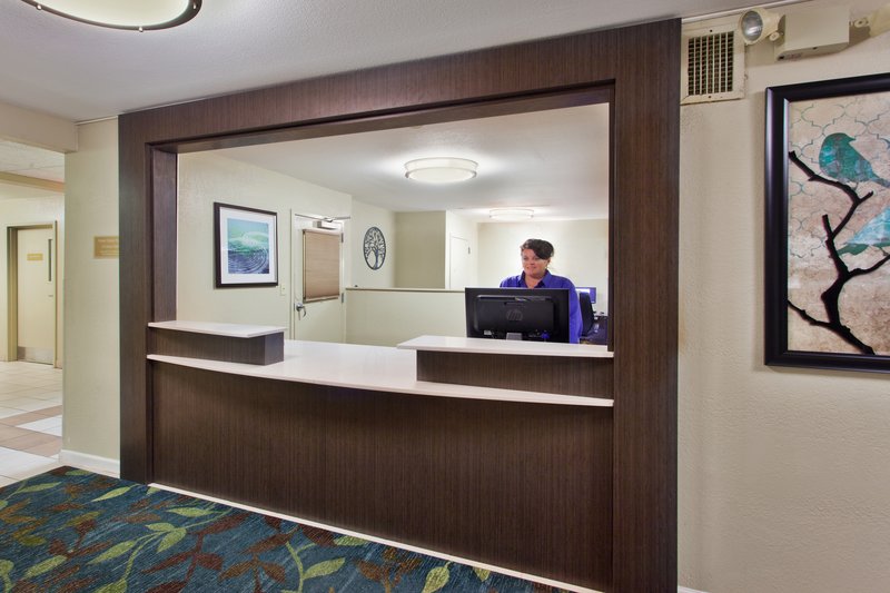 Candlewood Suites PHILADELPHIA-WILLOW GROVE - Horsham, PA