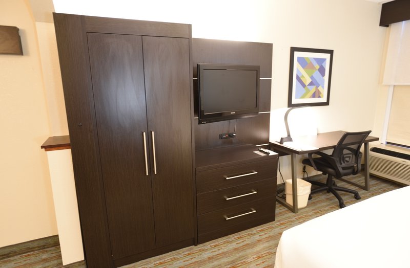 Holiday Inn Express ANDERSON-I-85 (EXIT 27-HWY 81) - Anderson, SC
