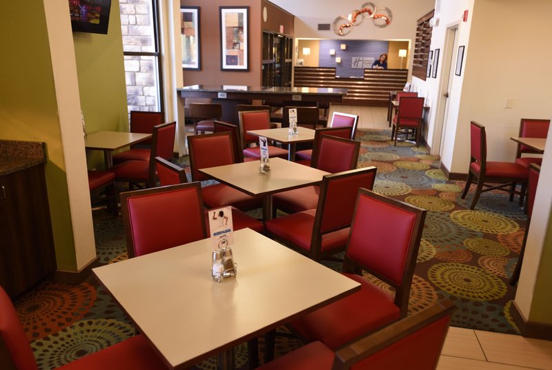Holiday Inn Express ANDERSON-I-85 (EXIT 27-HWY 81) - Anderson, SC