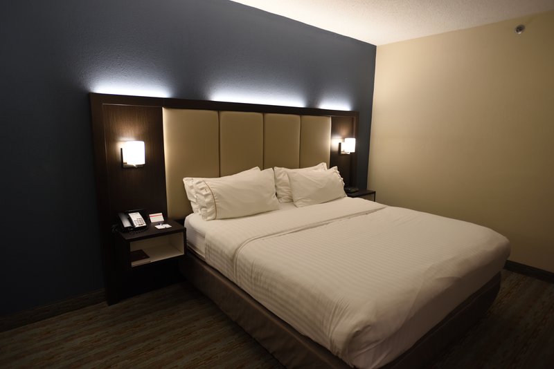 Holiday Inn Express ANDERSON-I-85 (EXIT 27-HWY 81) - Anderson, SC
