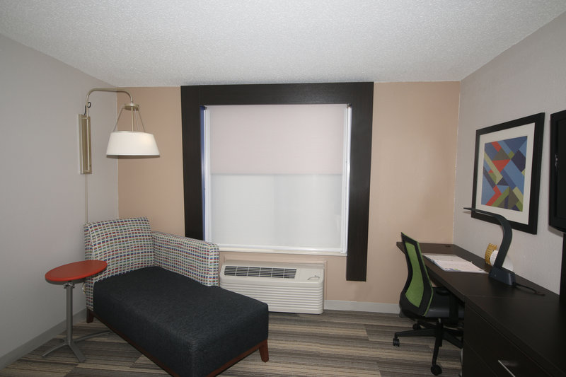 Holiday Inn Express - Hillsville, VA