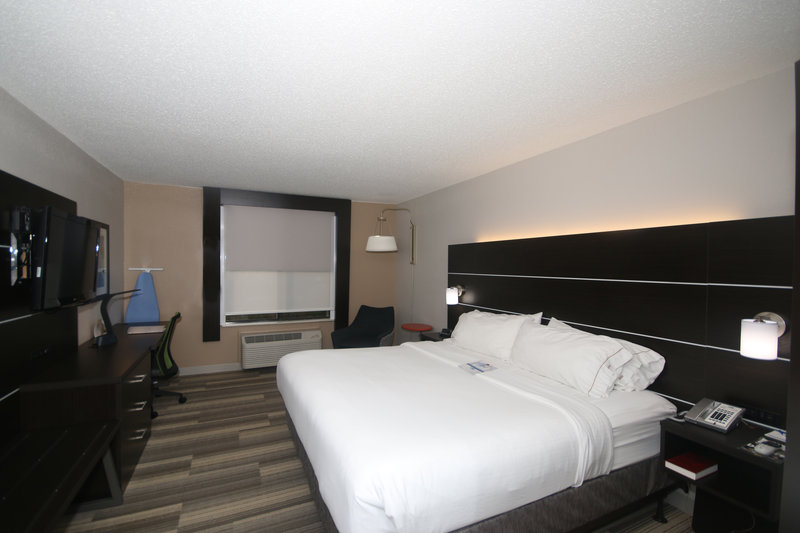 Holiday Inn Express - Hillsville, VA