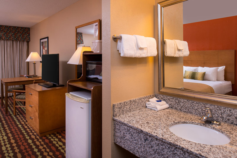 Best Western - Wisconsin Dells, WI