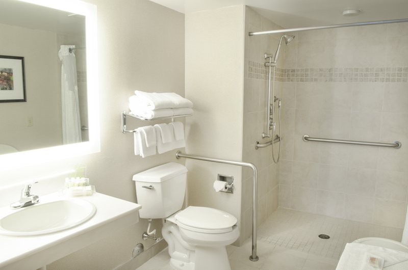 Holiday Inn - Fargo, ND