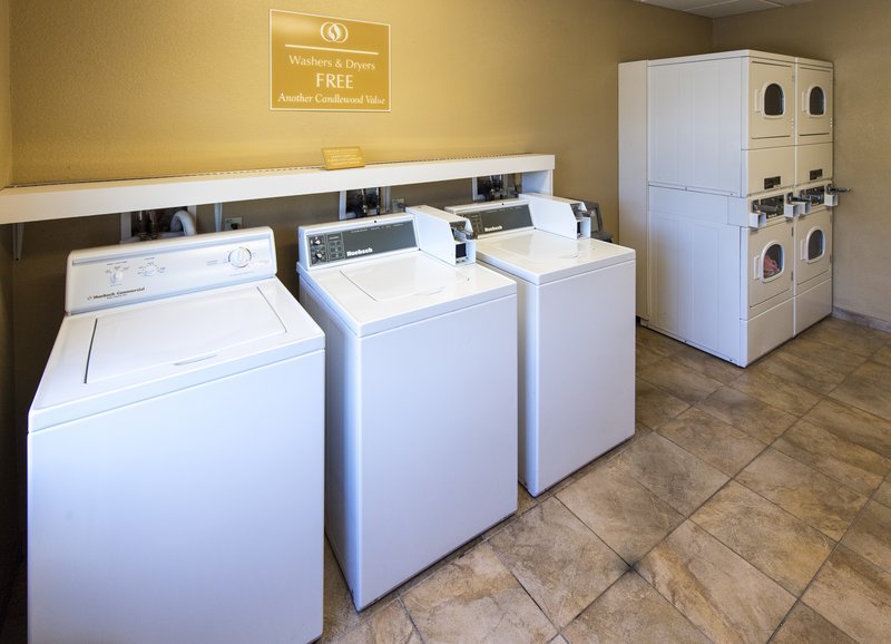 Candlewood Suites - Macon, GA
