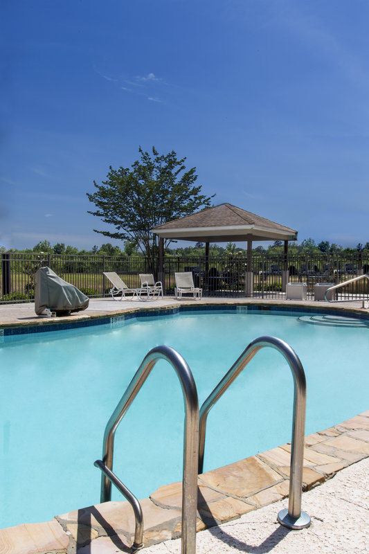 Candlewood Suites - Macon, GA