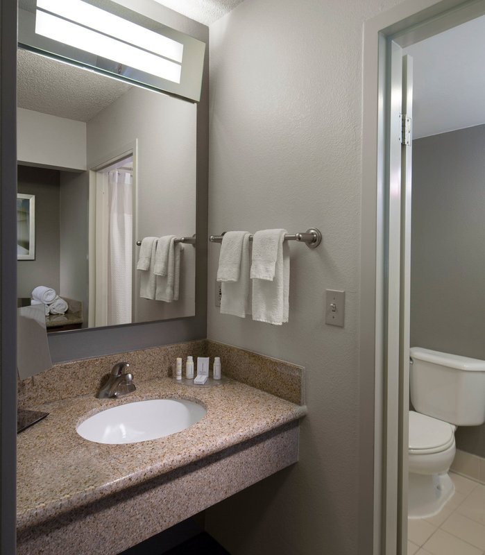 Courtyard By Marriott Boca Raton - Boca Raton, FL
