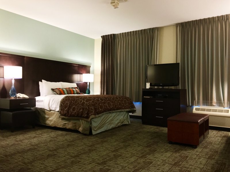 Staybridge Suites IRVINE EAST/LAKE FOREST - Aliso Viejo, CA