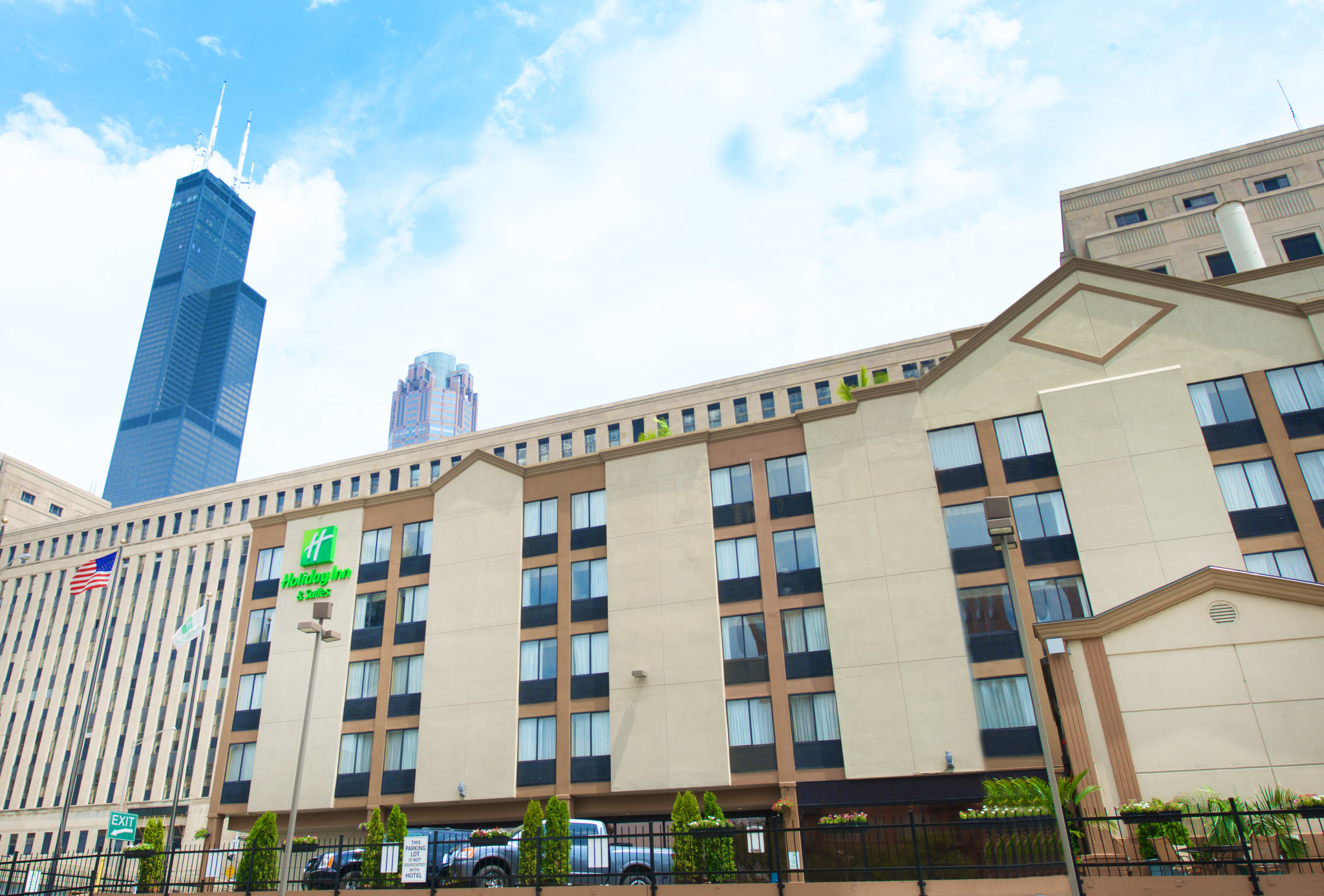 Holiday Inn Hotel And Suites Chicago Downtown Holiday Inn Hotel And Suites Chicago Downtown