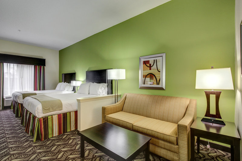 Holiday Inn Express - Richmond Hill, GA