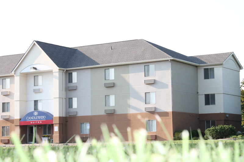 Candlewood Suites WICHITA-NORTHEAST - Wichita, KS