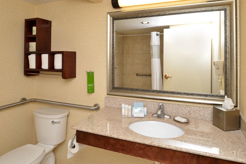 Hampton Inn Staunton - Staunton, VA