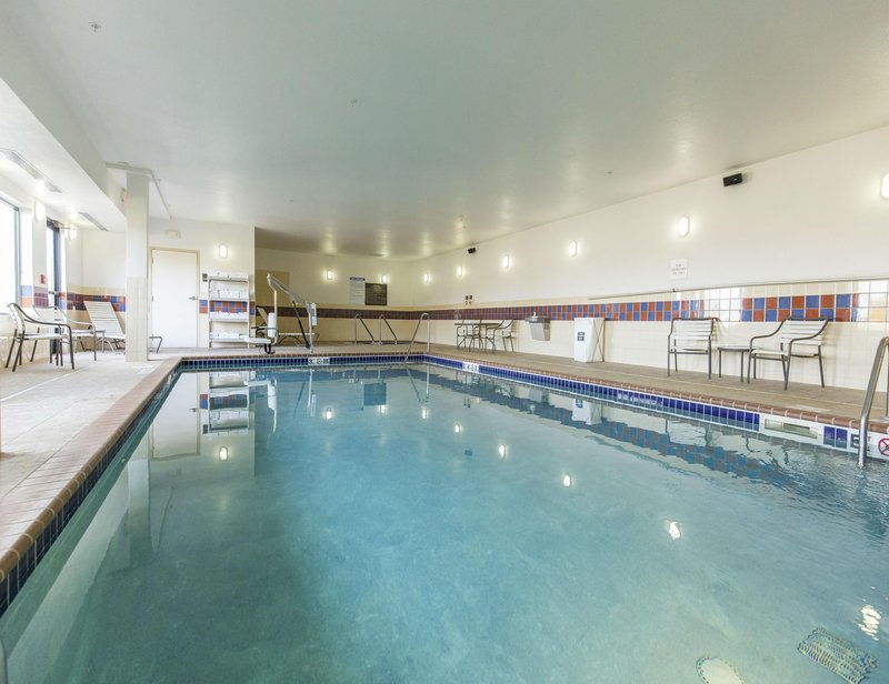 Hampton Inn Bismarck - Bismarck, ND