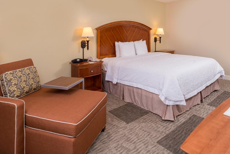 Hampton Inn San Antonio Northwoods - San Antonio, TX