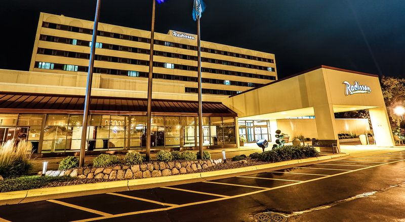 Radisson Hotel La Crosse - La Crosse, WI