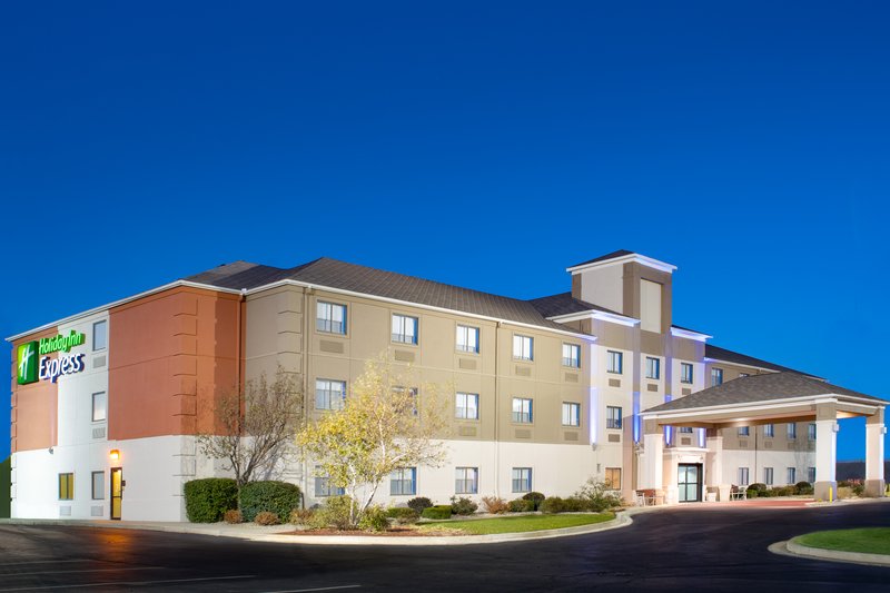 Holiday Inn Express HOWE (STURGIS, MI) - Howe, IN