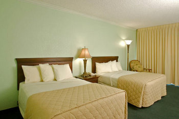 Boca Raton Plaza Hotel & Suites - Room