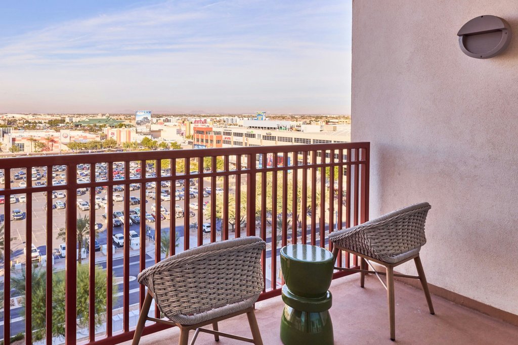 Renaissance Phoenix Glendale Hotel & Spa by Marriott - Tap to explore photos