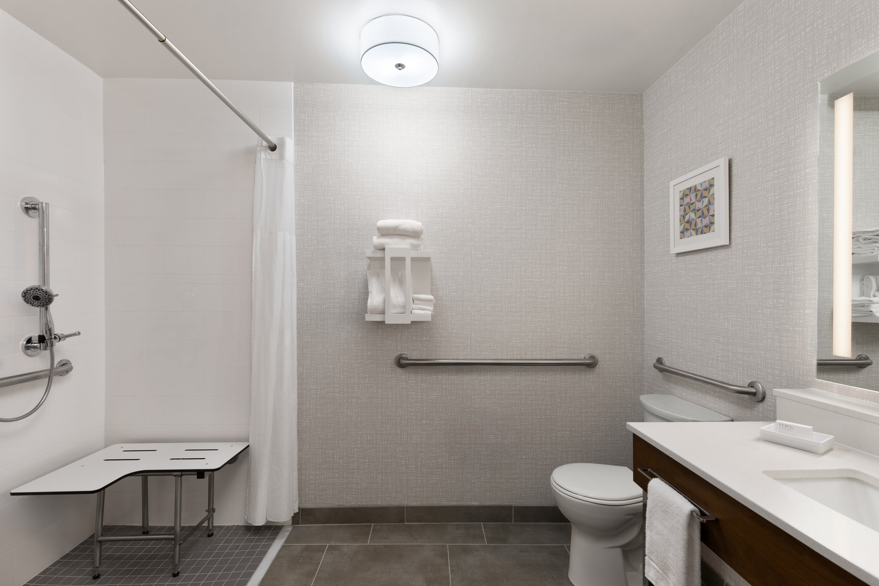 Hampton Inn & Suites Dothan - Tap to explore photos