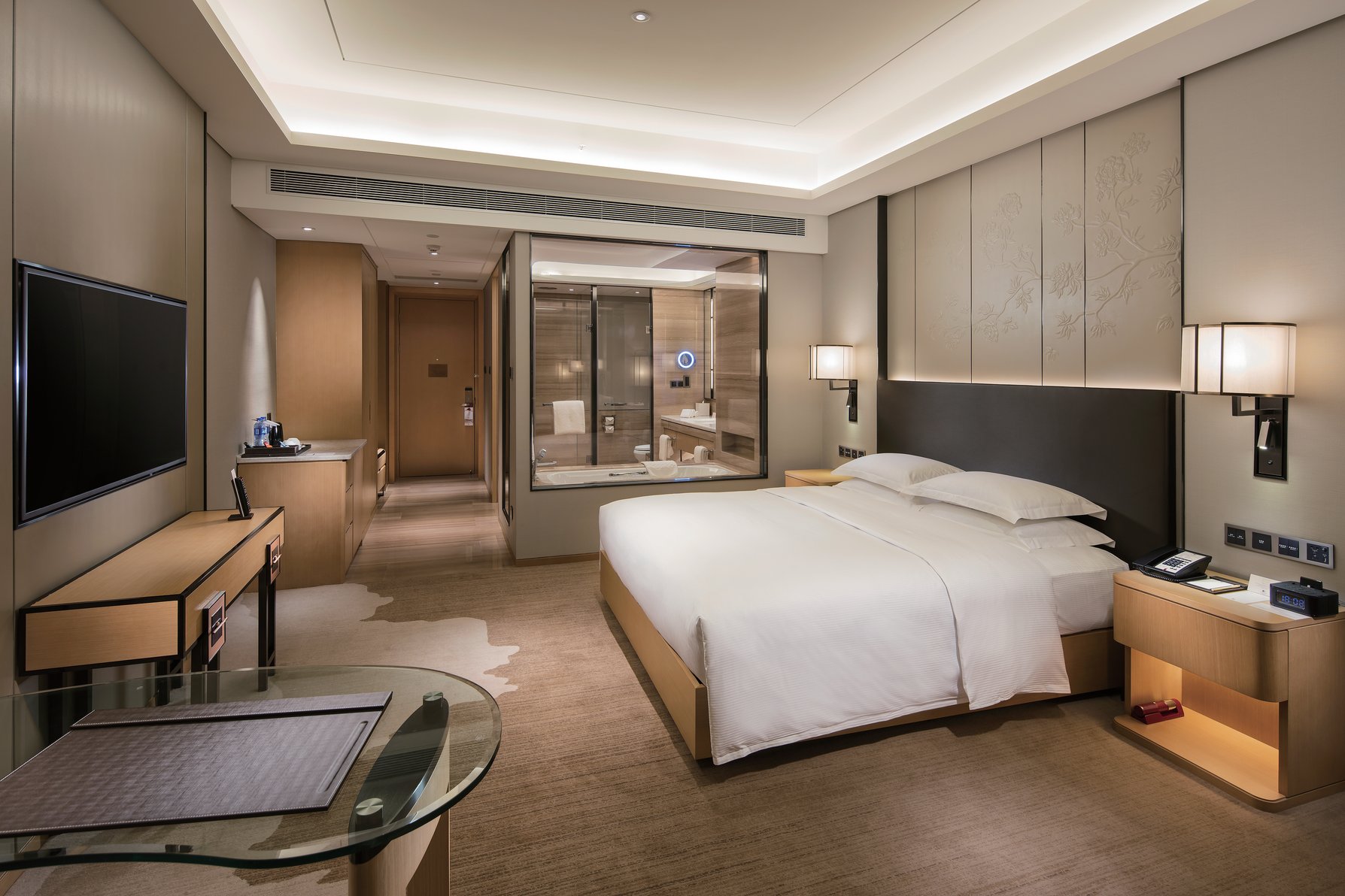 DoubleTree by Hilton Chengdu - Longquanyi - Tap to explore photos