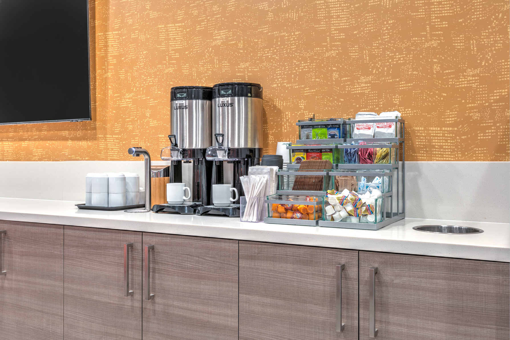 Home2 Suites by Hilton Huntsville, TX - Tap to explore photos