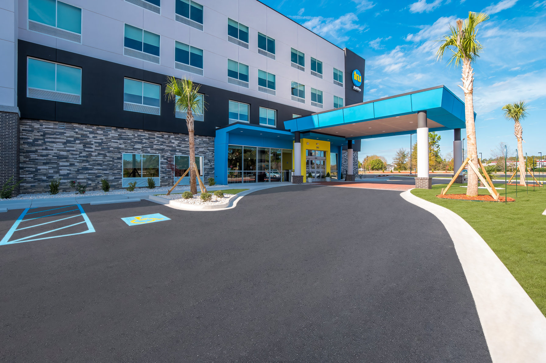 Tru by Hilton Santee - Tap to explore photos