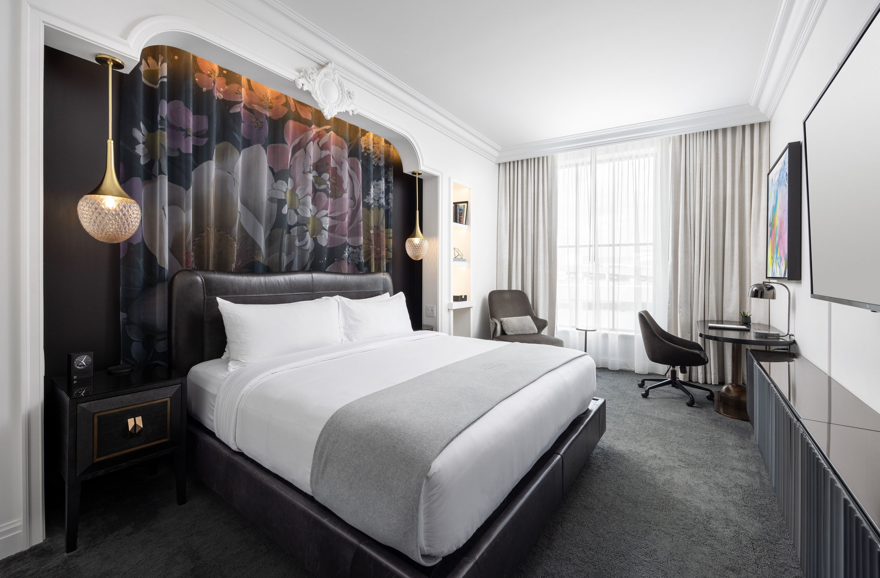 Daxton Hotel Birmingham, Curio Collection by Hilton - Tap to explore photos