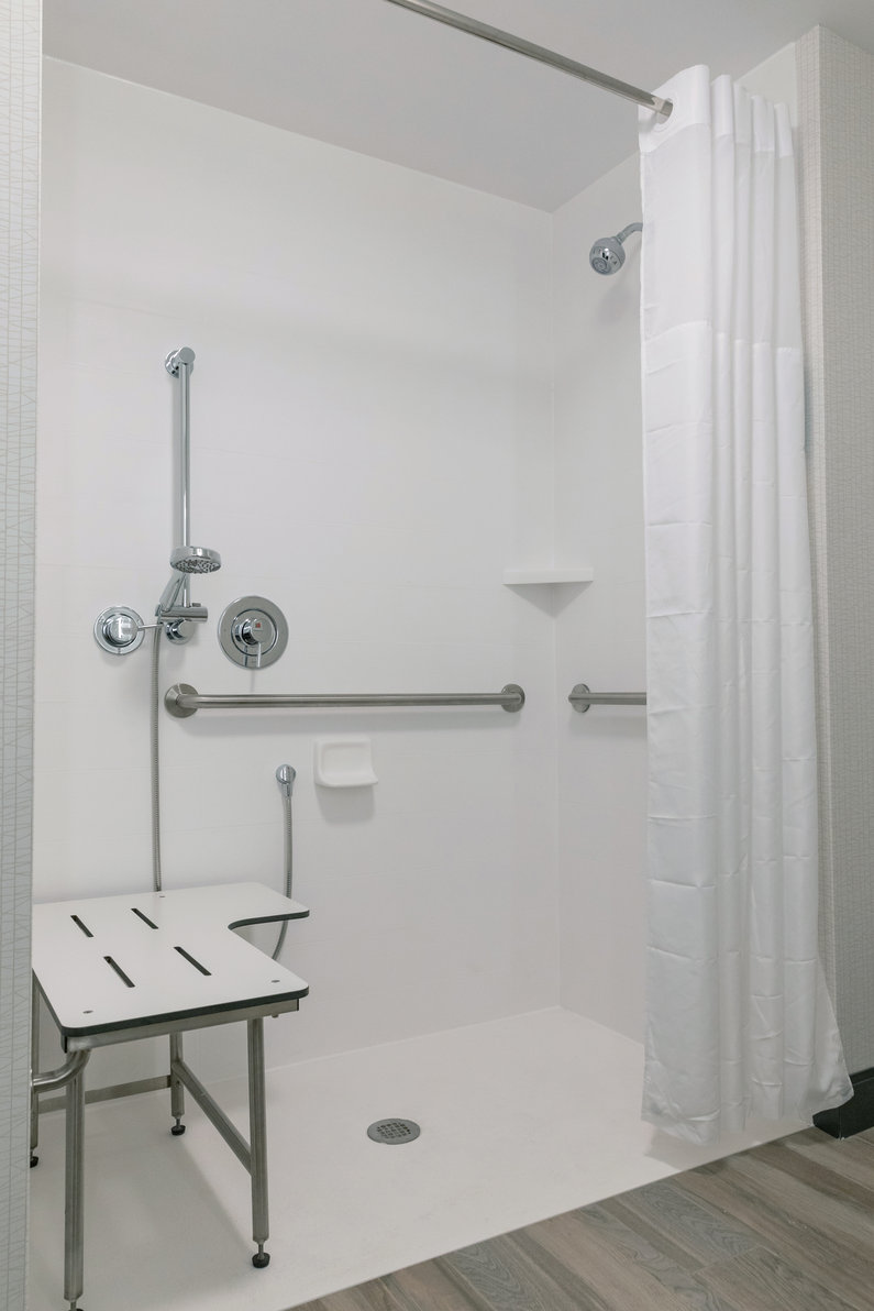 Hampton Inn by Hilton Black Mountain - Tap to explore photos