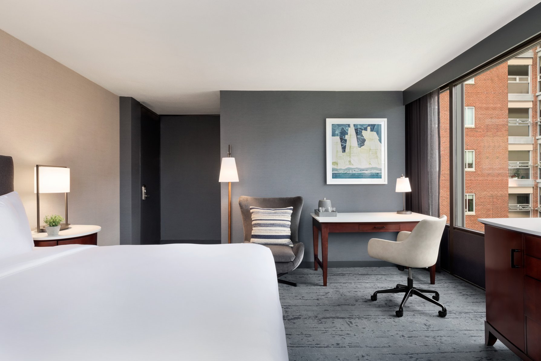 Hotel Champlain Burlington, Curio Collection by Hilton - Tap to explore photos